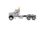 1:50 International HX520 Tandem Tractor - LIGHT GREY, 71005 Online now