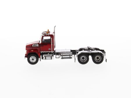 1:50 Western Star 4700 SF Tandem Tractor, Metallic Red, 71037 Online now