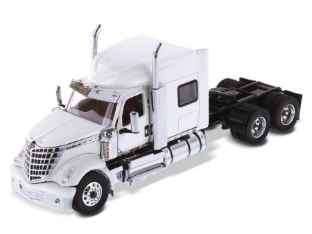 1:50 International LoneStar Sleeper Cab, White, Transport Series, 71024 For Sale