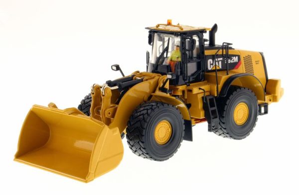 1:50 Cat® 982M Wheel Loader Core Classics Series, 85292c For Sale