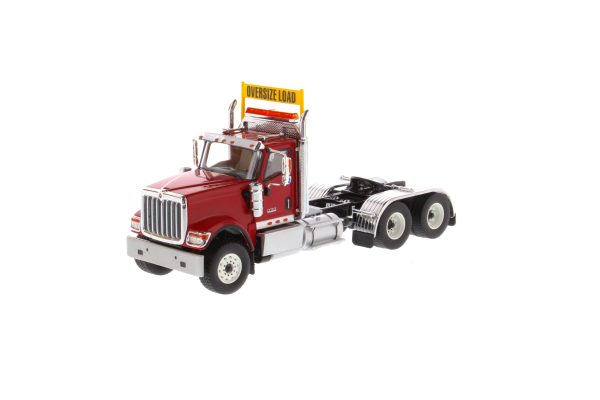 1:50 International HX520 Tandem Tractor - RED, 71002 Online Sale